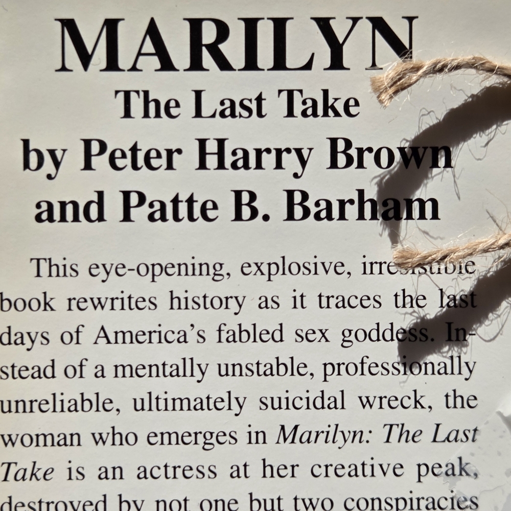 Marilyn: The Last Take ♥︎ Hardcover Book - Picture 6 of 6
